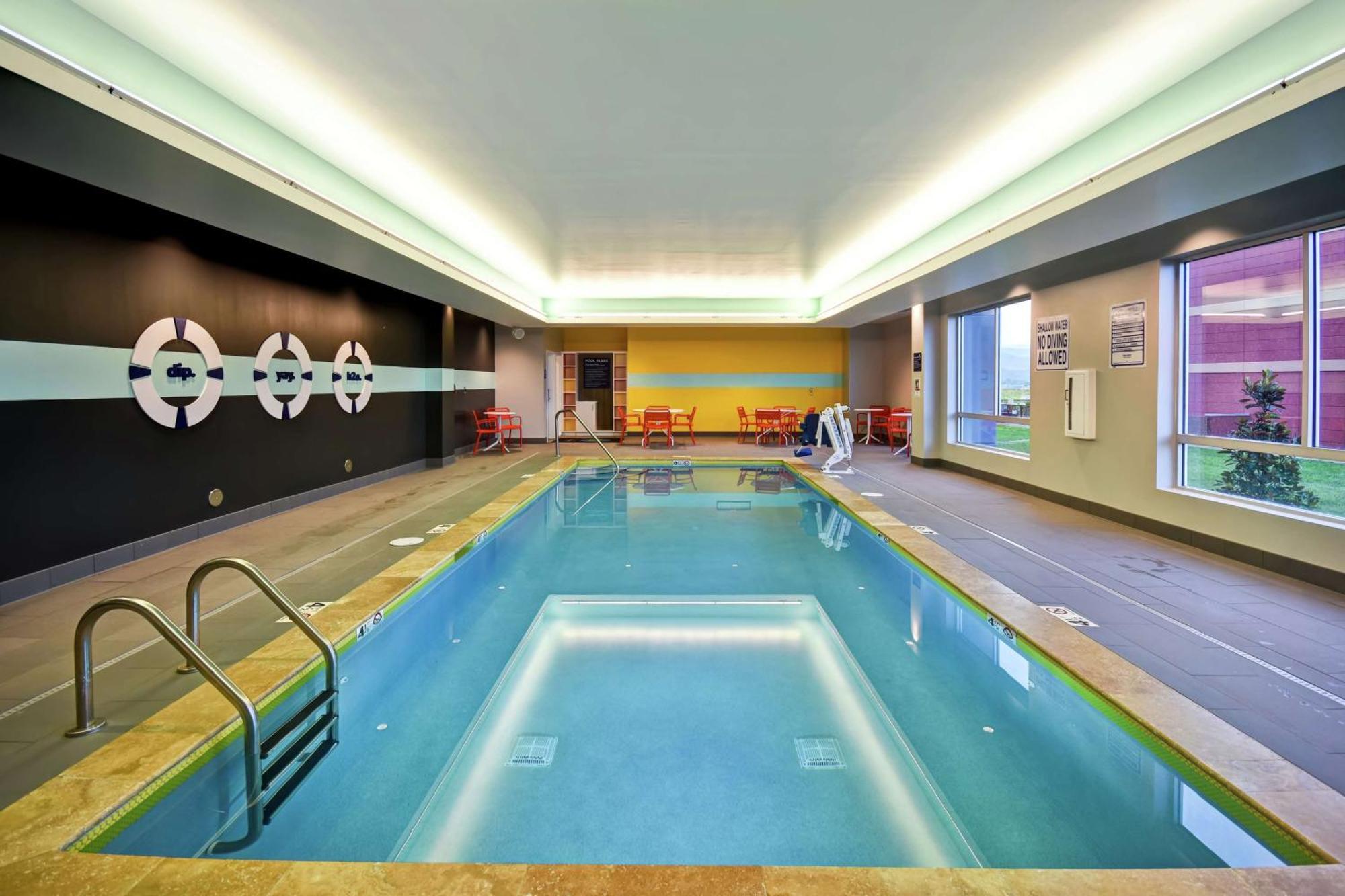 Tru By Hilton Pigeon Forge Hotel Bagian luar foto
